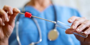 DNA Testing Makes Anonymous Egg and Sperm Donation Obsolete