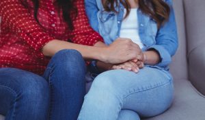 7 Things You Should Never Say to Someone with Infertility and 5 Ways to Show Your Support